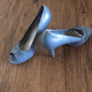 Platform heel peep toe